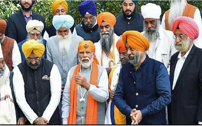 PM Modi met Sikh leaders in America