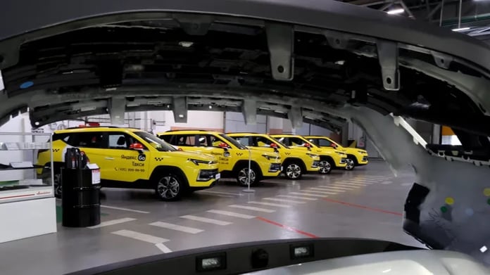  Putin suggested using only Russian cars in taxis and car sharing.  What the experts think

