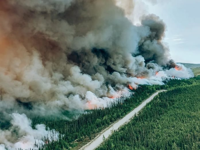 Canada: Forest Fire Crisis Escalates in Quebec Amidst Worsening Weather Conditions, Posing Alarming Threats