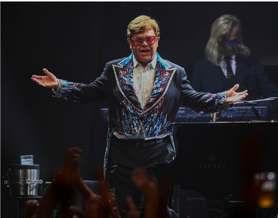 Big Emotions When Elton John Finished His Last Gig - Hear The Superstar's Final Goodbye