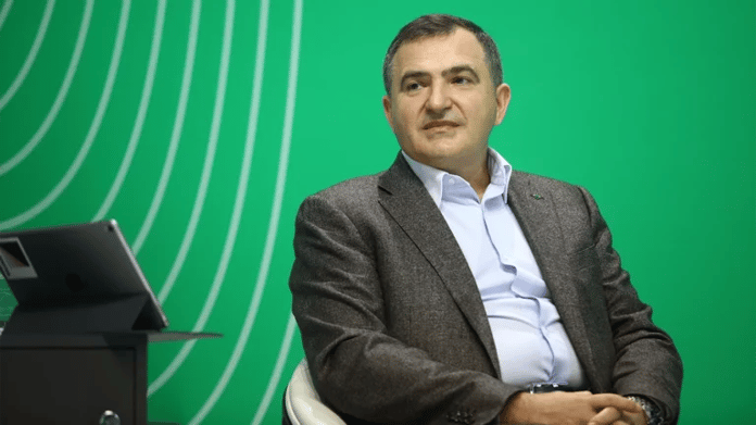 UK removes former Sberbank first vice president Khasis from sanctions list

