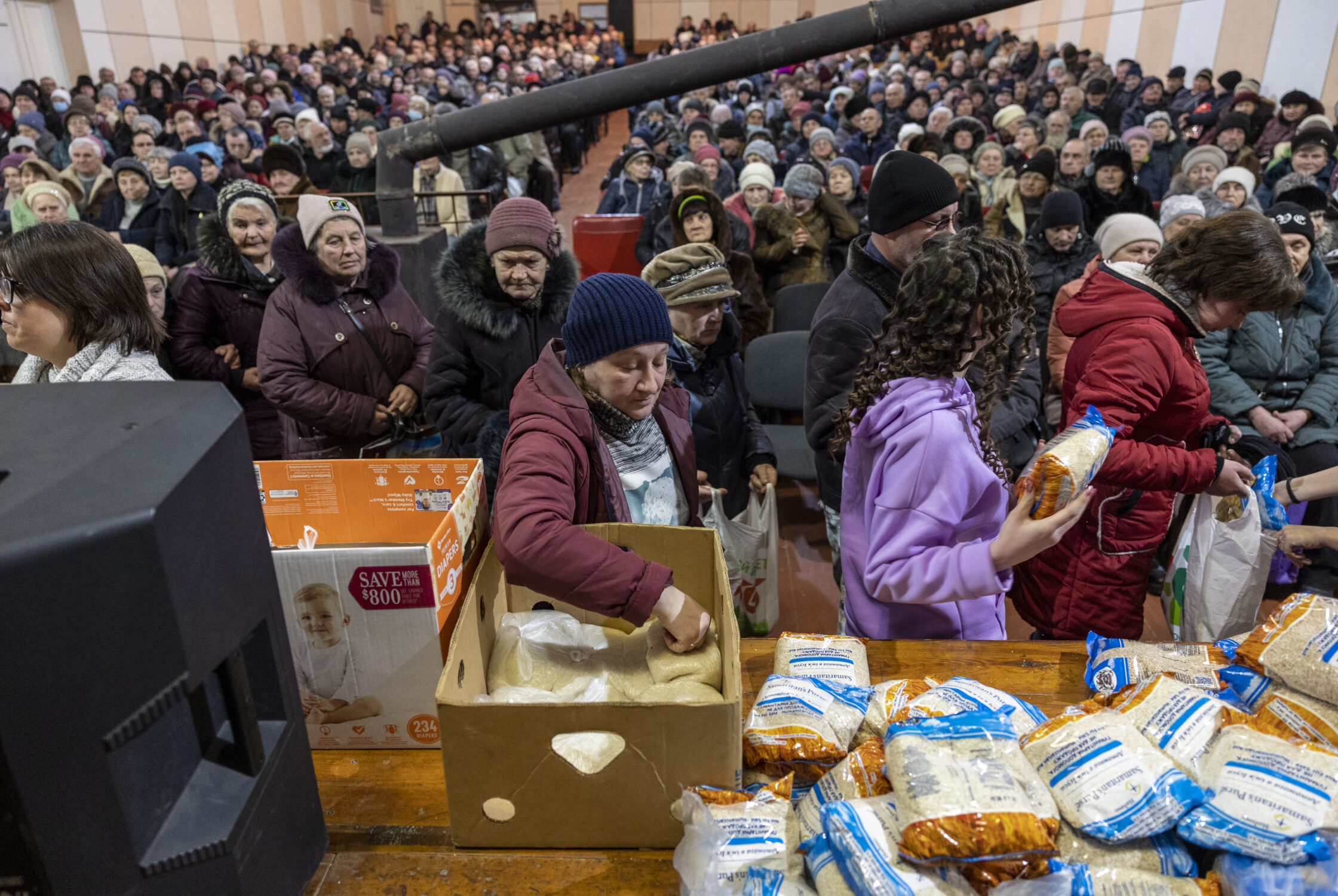 Concerns Mount Over Decreased Donations for Humanitarian Aid in Ukraine