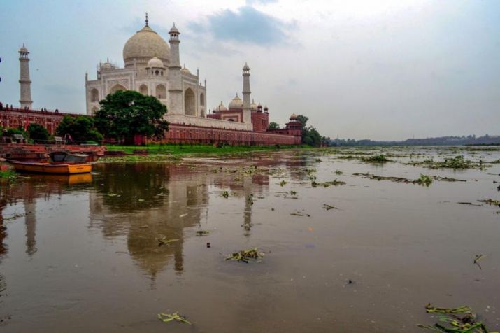 Rising Waters of Yamuna Threaten Iconic Taj Mahal Following Record Monsoon Deluge in Northern India